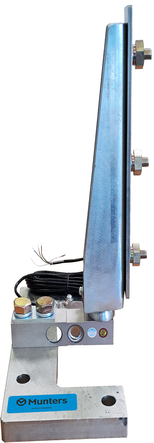 side view 2 copy.png